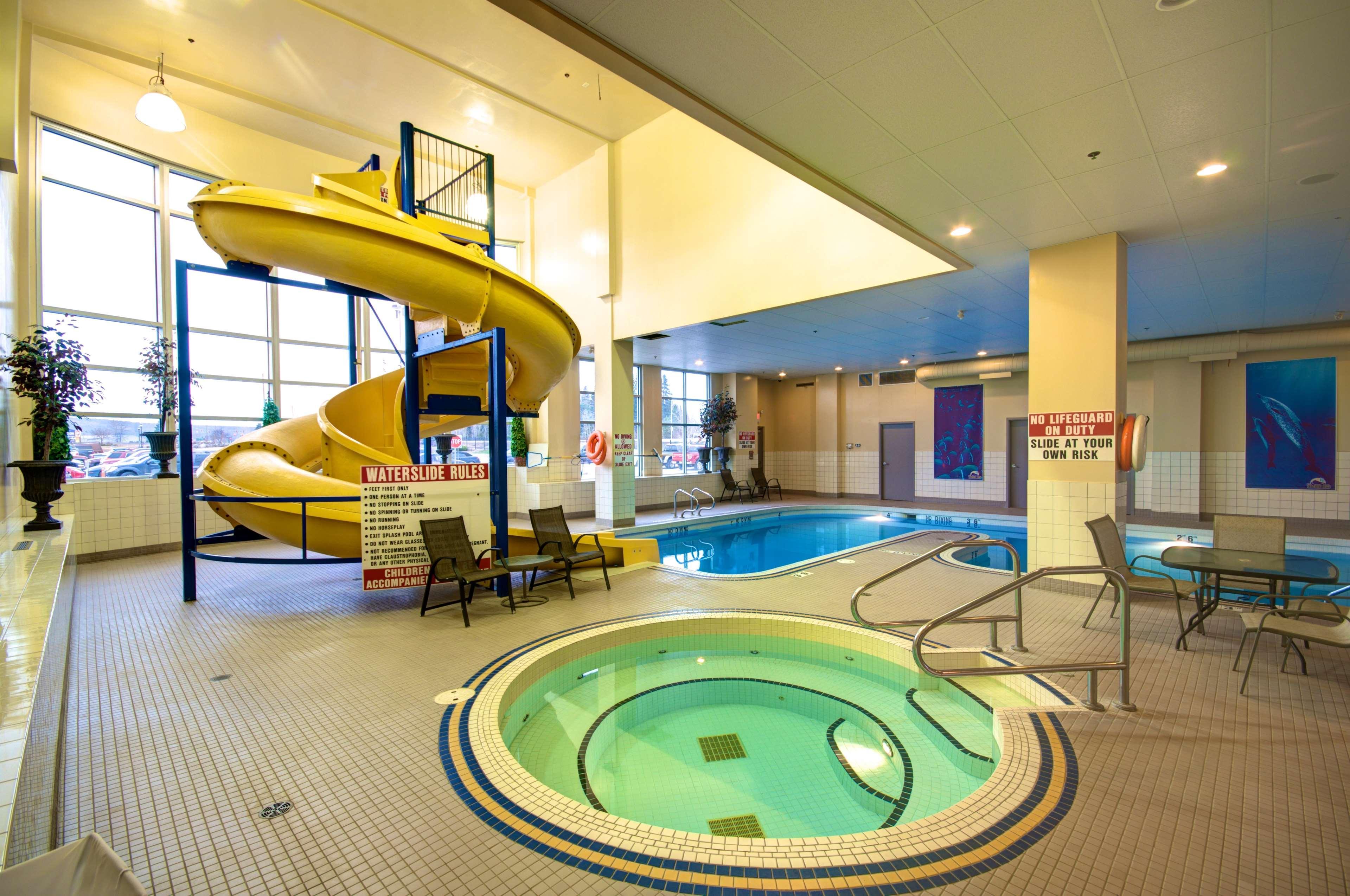 Prestige Treasure Cove Resort, Worldhotels Elite Prince George Exterior foto