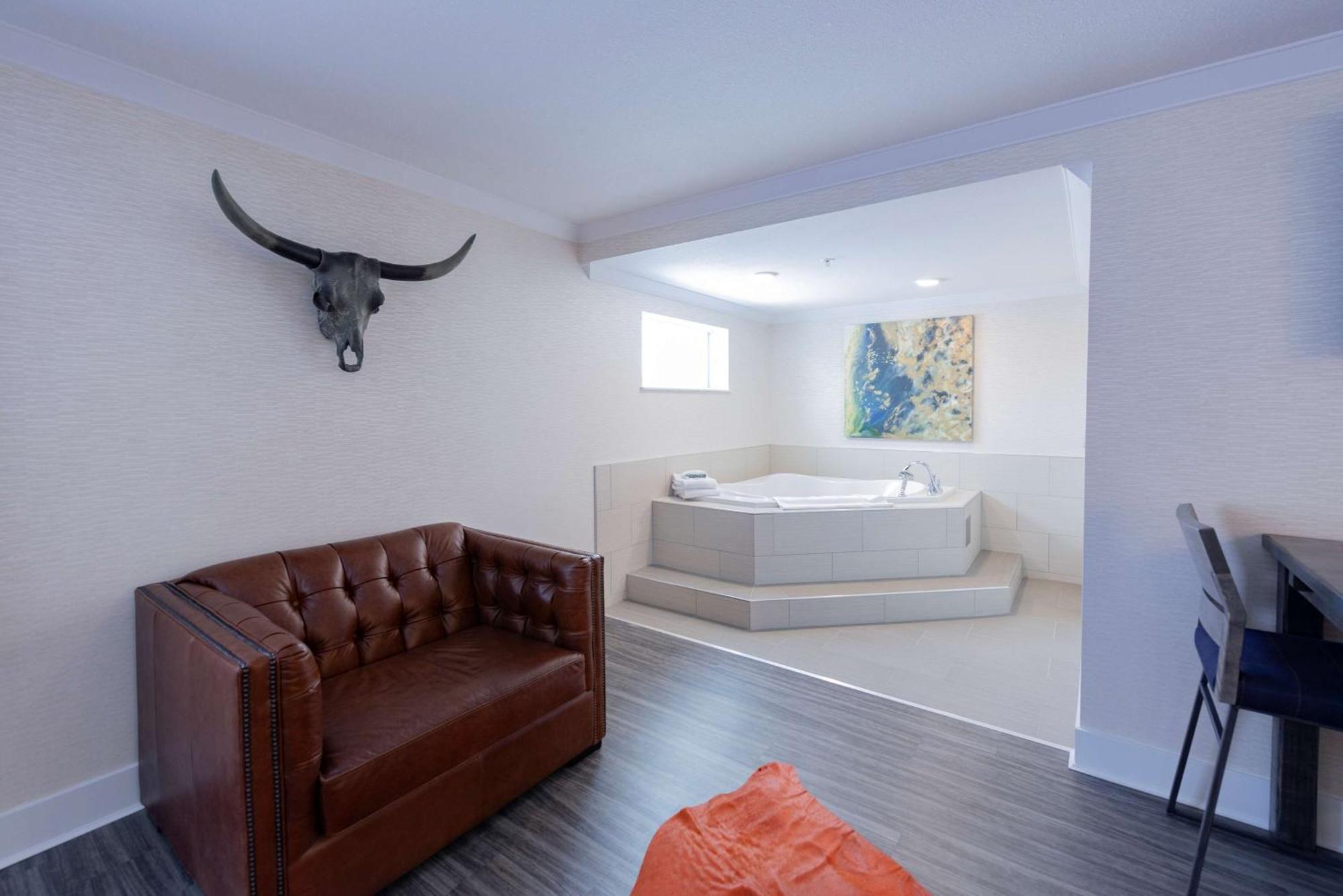 Prestige Treasure Cove Resort, Worldhotels Elite Prince George Exterior foto