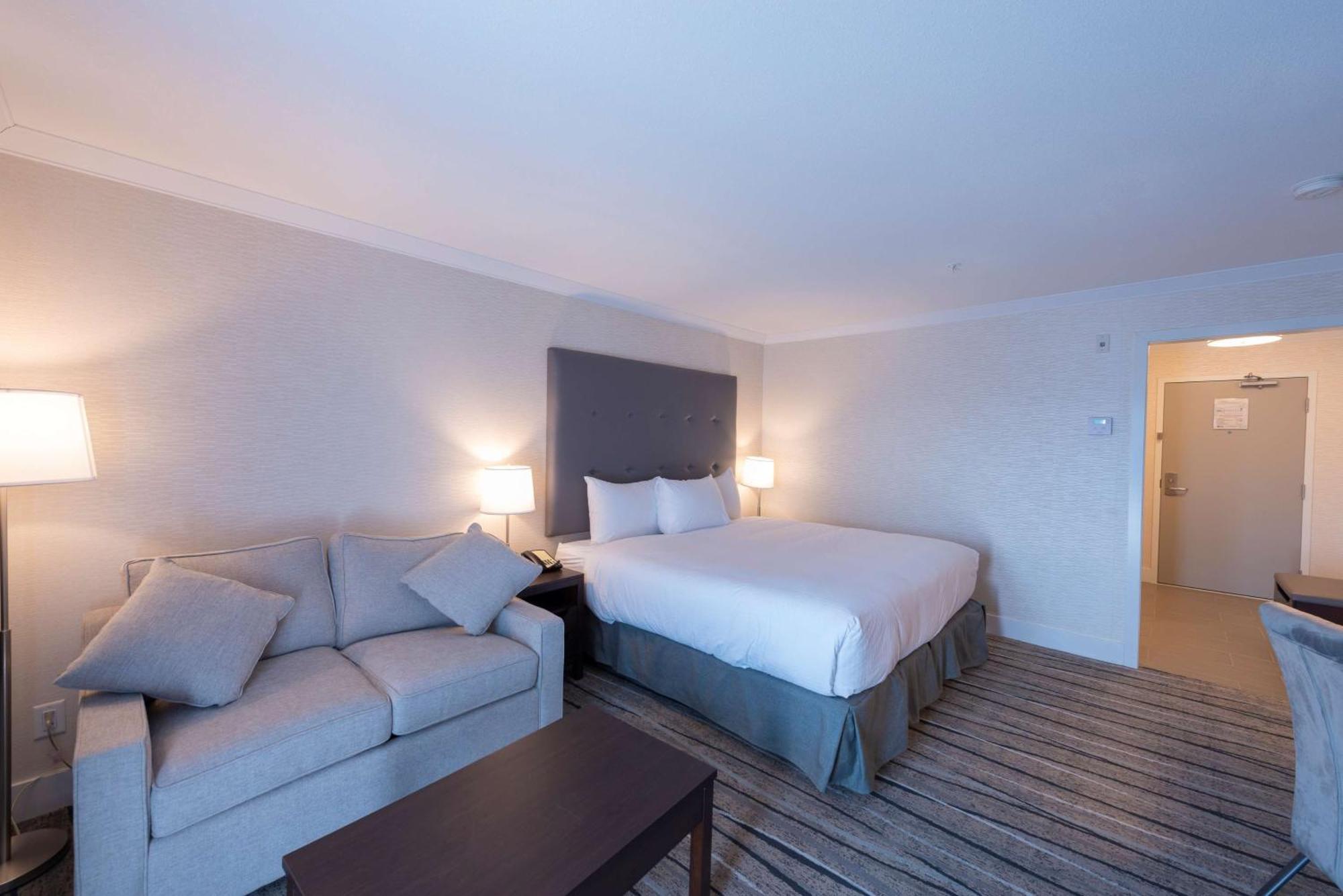 Prestige Treasure Cove Resort, Worldhotels Elite Prince George Exterior foto